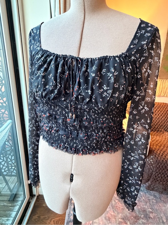 Free People Tops - FREE PEOPLE Black Floral Smocked Long-Sleeve Crop Top